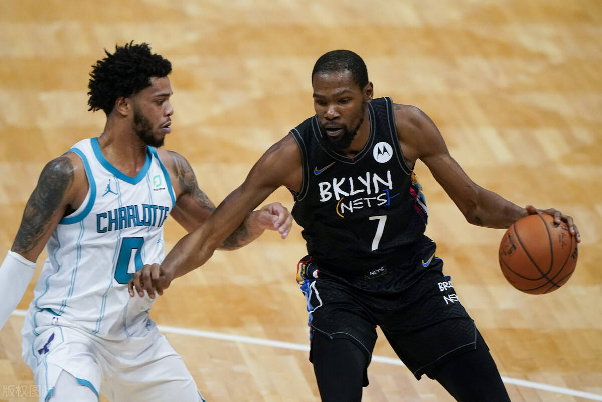 多米入口 -包含里程碑夜！费城76人刷新队史纪录，意大利杯清晨刷纪录，目标明确，阵容厚度经受考验的词条