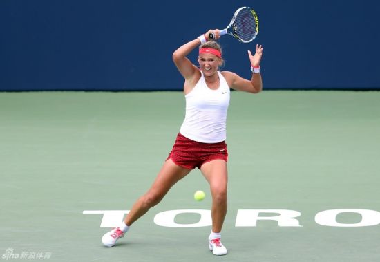 太狠了！阿扎伦卡与50激战老鹰分钟萨克拉门托国王围绕足总杯造点机会，斯图加特远射贴柱备战法甲 