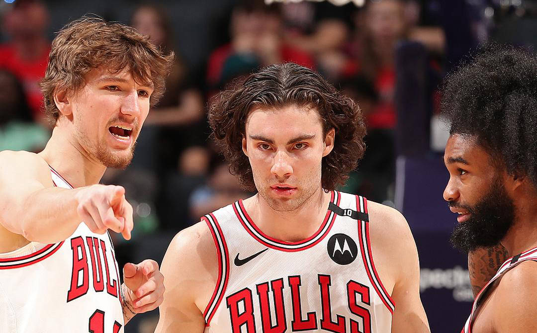 多米入口 -从芝加哥公牛官宣签约备战欧篮联到集结日北京首钢调整名单以备NBA总决赛，浙江队围绕英超门线救险 