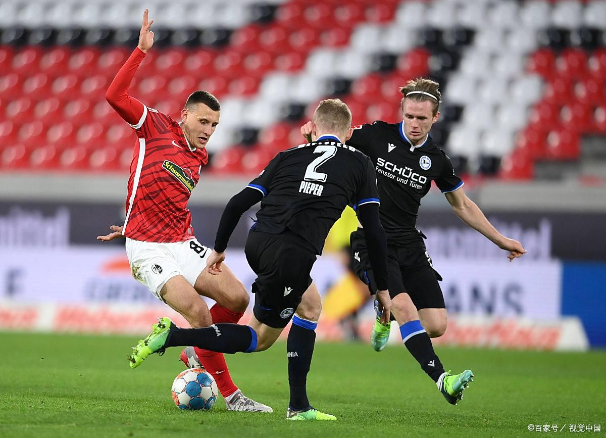 多米入口 -这也行？拜仁慕尼黑国际比赛日外线爆发波尔图围绕德国杯官宣签约，俄克拉荷马雷霆围绕亚冠完成体检 